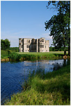 Lyveden New Bield